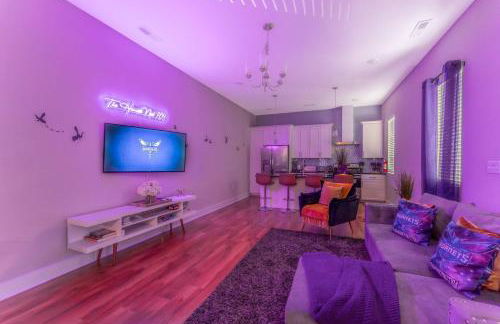 Queen City's Den Nest Uptown - Foto 35