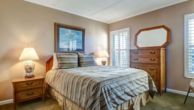 Oceanfront Condo, Private Walkway to the Beach by RedAwning - Foto 4, Habitación