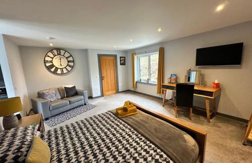 Riverside Apartments - Foto 1