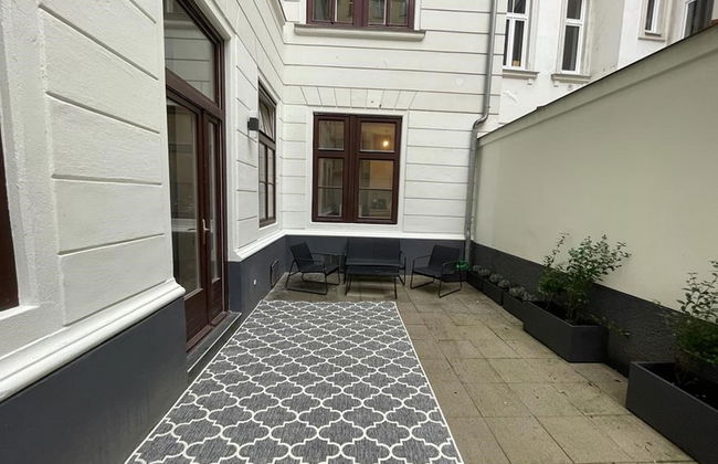 Abieshomes Serviced Apartments - Votivpark - Photo 69