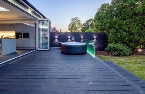 Luxury 4-Bedroom High-End Home, Includes Jacuzzi and Pool Table - Foto 77