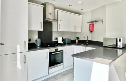 Montrose House - Photo 51