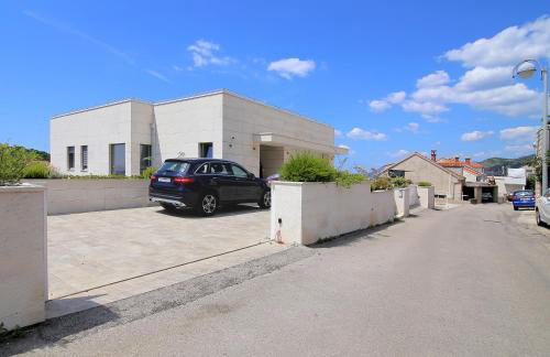 Abelia, two terraces, hot tub, free parking - Foto 48