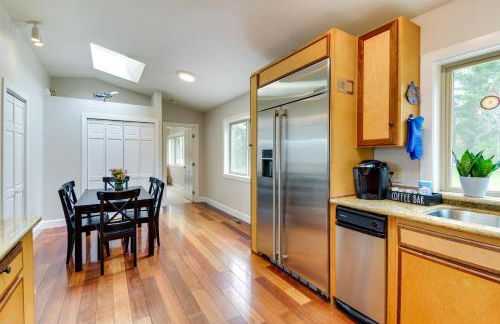 Port Townsend Home Spacious Yard and Mountain Views - Foto 8