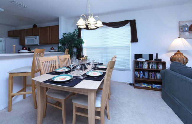 AmSun Rental Homes - Photo 10