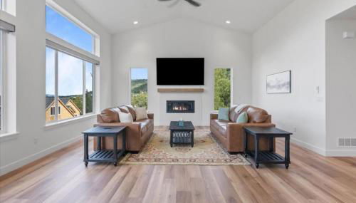 *NEW* Canyon View Dream Retreat + Views +Anchorage - Photo 3