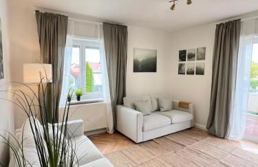 ZORO - 4 Zimmer- Küche - Balkon - Foto 1