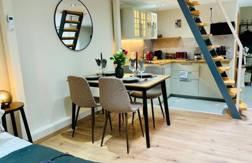 MoonDayHomes - TopLocation I 4Persons I Gallery Maisonette Boutique Apartment PERA - Foto 18