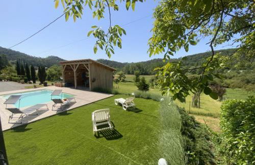 Séjour au cœur de la Dordogne avec piscine et terrasse - FR-1-616-260 - Foto 17