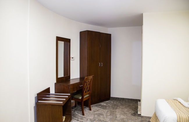 Worood Al Safawa Villas & Suites - Photo 41