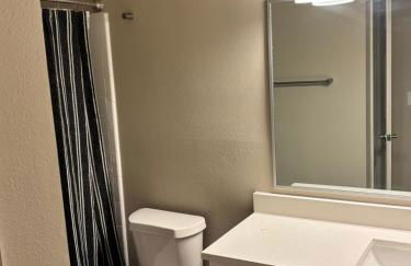 Tranquil Buckhead Hideaway - Foto 8