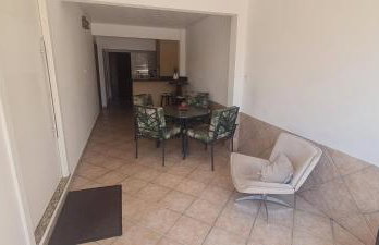 Studio junto a residência familiar a 3,10km do Parque Oktobertfest - Foto 7