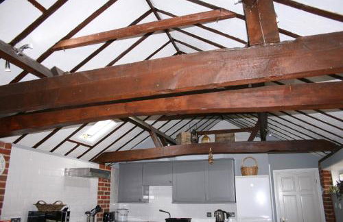 Old Cart Shed in Lyneham - Foto 34