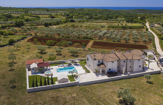 Charming Villa With Heated Pool Near Rovinj - Foto 20