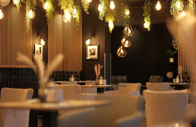 THE ROOMS - Hotel & House - Photo 34