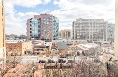 Bethesda 1BR w Gym Pool Concierge nr Metro WDC-408 - Foto 3