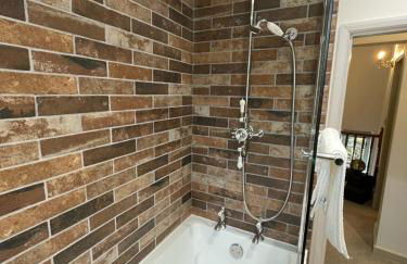 Enchanting Cottage for 4- Witchnest in Derbyshire, with EV point - Foto 14