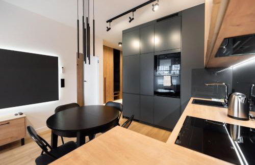 Żoliborz Obsidian Apartment by BookingHost - Foto 6