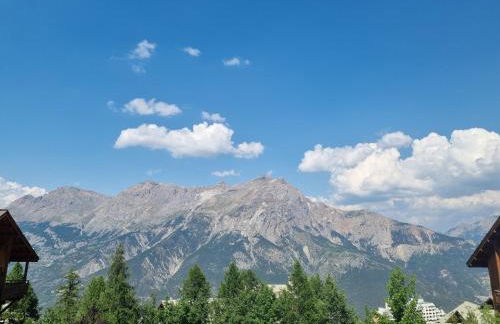 PUY SAINT VINCENT APPARTEMENT T2 BALCON SUPER PANORAMA AVEC PARKING PRIVE COUVERT et PISCINE L'ETE - Foto 50