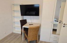 Gemütliche Altbauwohnungen mit Einzelzimmern und Parkplatz direkt am Haus! - Foto 2