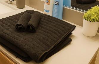 2 Bedroom Villa, Dog Park, Lake, WiFi, Laundry , Pool - Photo 15