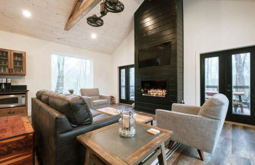 Hot-Tub Wifi Fireplace - Honeysuckle Bridge - Foto 11