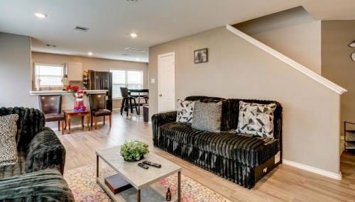 2 Mi to Historic Dtwn Magnolia Family Retreat - Photo 5