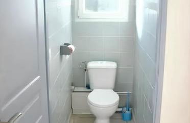 Maison cosy à Pontorson avec jardin clos et terrasse - Foto 10