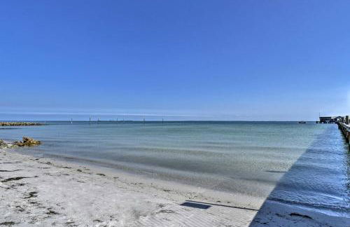 Canal-front Gem with Pool and Hot Tub in Anna Maria - Foto 39