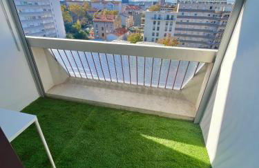 Cozy Retreat with Balcony - Lyon PartDieu TGV, Rhonexpress Airport - Photo 30