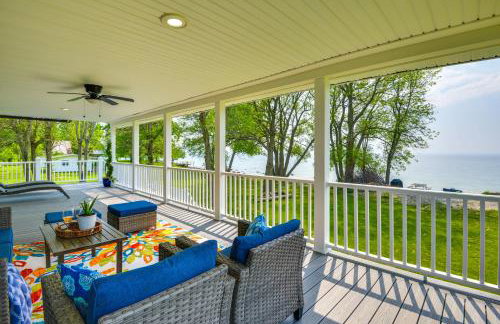Charming Waterfront Retreat on Lake Ontario - Foto 1