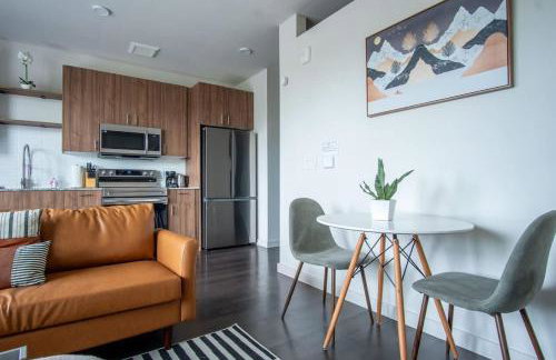 Boulevard Stays Comfortable 1BR Suite w Pool Parking Gym 04 - Foto 7