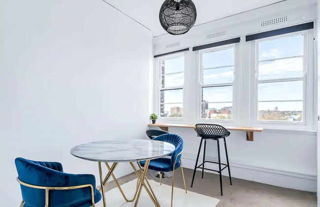 Cosy Studio in a Prime Surry Hills Location - Photo 10