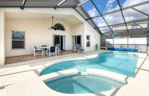 SUPER LUSH- FOAM BEDs w POOL & GAMEs - Foto 26