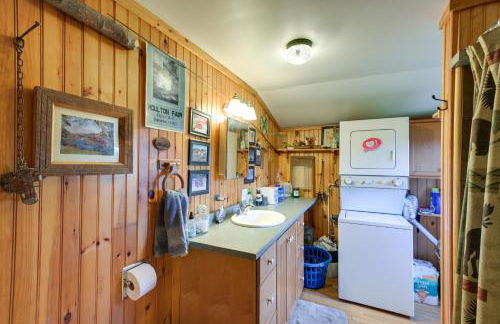 Peaceful Oakfield Cabin on Mattawamkeag River! - Foto 11