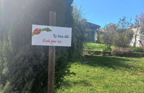 Charmante maison avec spa, sauna et jardin privatif - Photo 21