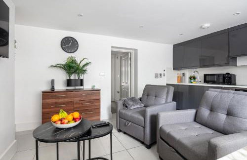 2 Minutes from Kings Cross 1 Bedroom Apartment with Private Patio - Foto 13