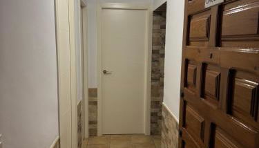 Velazquez - Foto 4, Lobby or reception