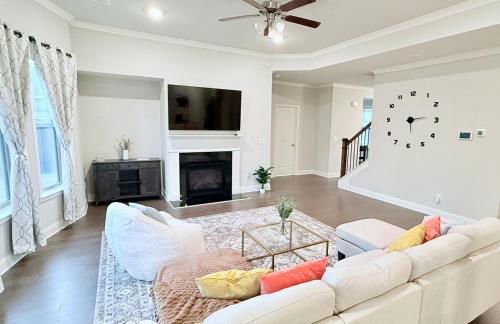 Luxury 5 Bedroom 4 bath open kitchen living room - Foto 61