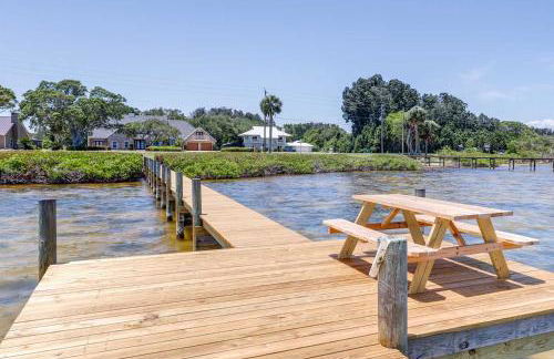 Spacious Merritt Island Home Private Pool and Dock! - Foto 1