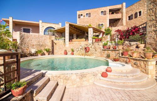 Samonas Traditional Villas - Photo 18