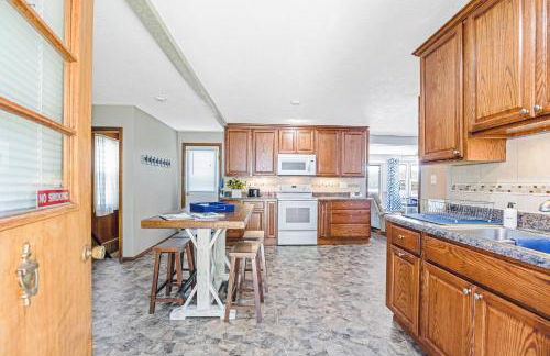 Ultimate Waterfront Getaway, Amazing Lake View - Foto 10