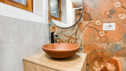 LG LAKE - Boutique apartments and rooms - - Foto 5, Shower