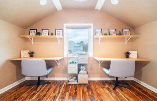 Tropical Oasis with Tiki Bar, Firepit, Seasonal Pool - Foto 73