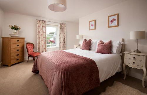 Bakers Cottage - Photo 14