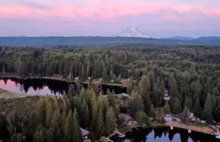 Guppies Lakehouse-Prvt. Lake Acc, Close to Rainier - Foto 58