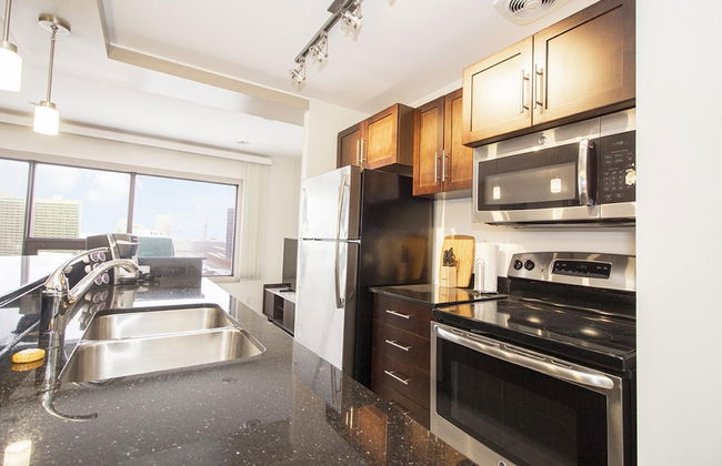 Luxurious 1bdrm Apartment With Parking and Wi-fi - Photo 15