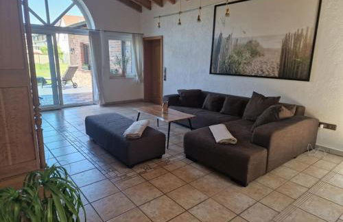 Stilvolle EG-Wohnung - Foto 1