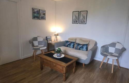 Number 22 - Le Dorat - Apartment 4 with garden & free parking - Foto 5