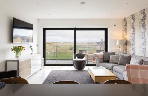 Curran Gate Luxury Serviced Apartments, Portrush - Photo 11